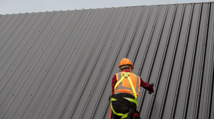 Professional metal roof installation services in Stewardson, IL